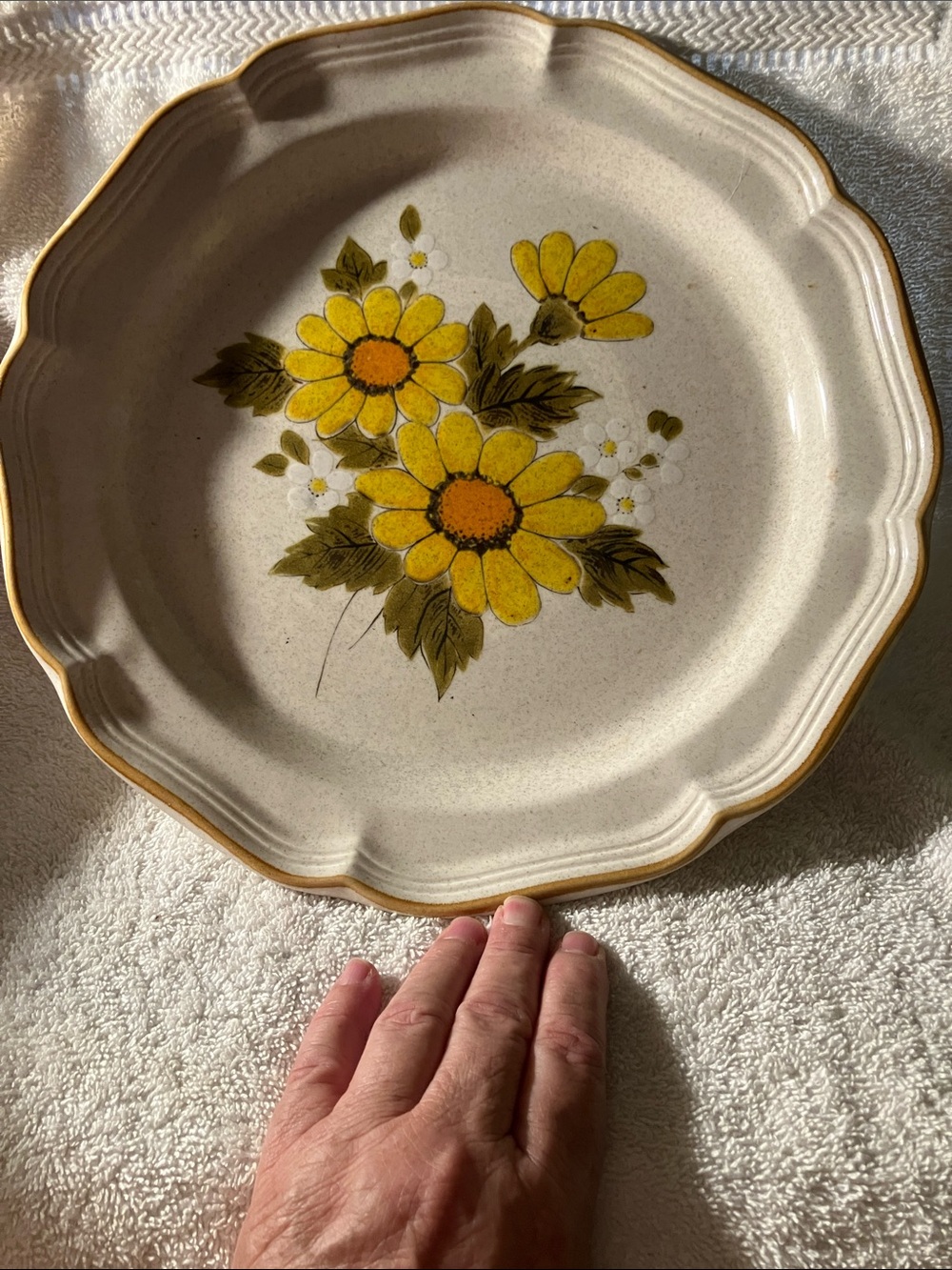 Vintage Mikasa Sunny Side Floral Stoneware Chop Plate/Platter